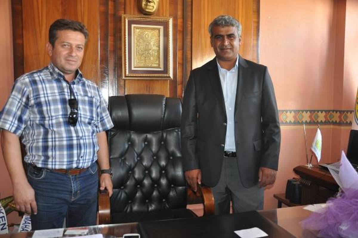 Muhtar Adayı, Ölen 4 Başkanın Oturduğu Koltuğa Talip Oldu