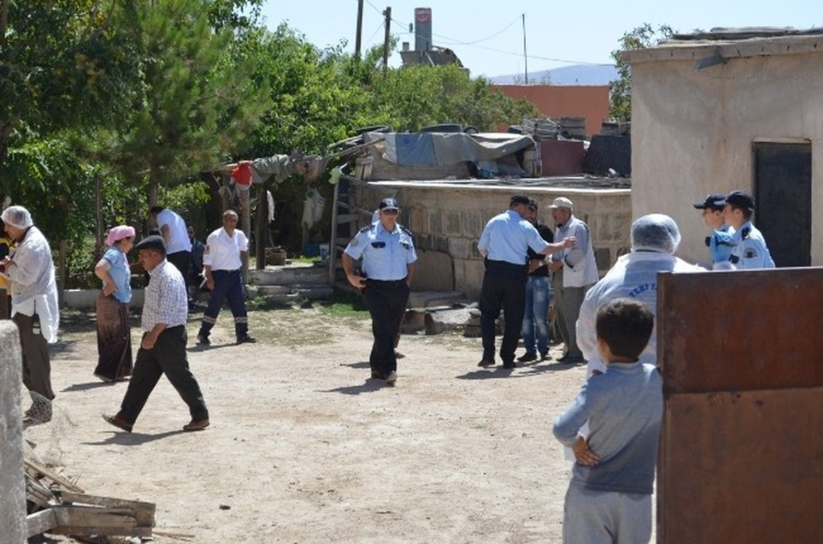 Niğde\'de 15 Yaşındaki Çocuk İntihar Etti