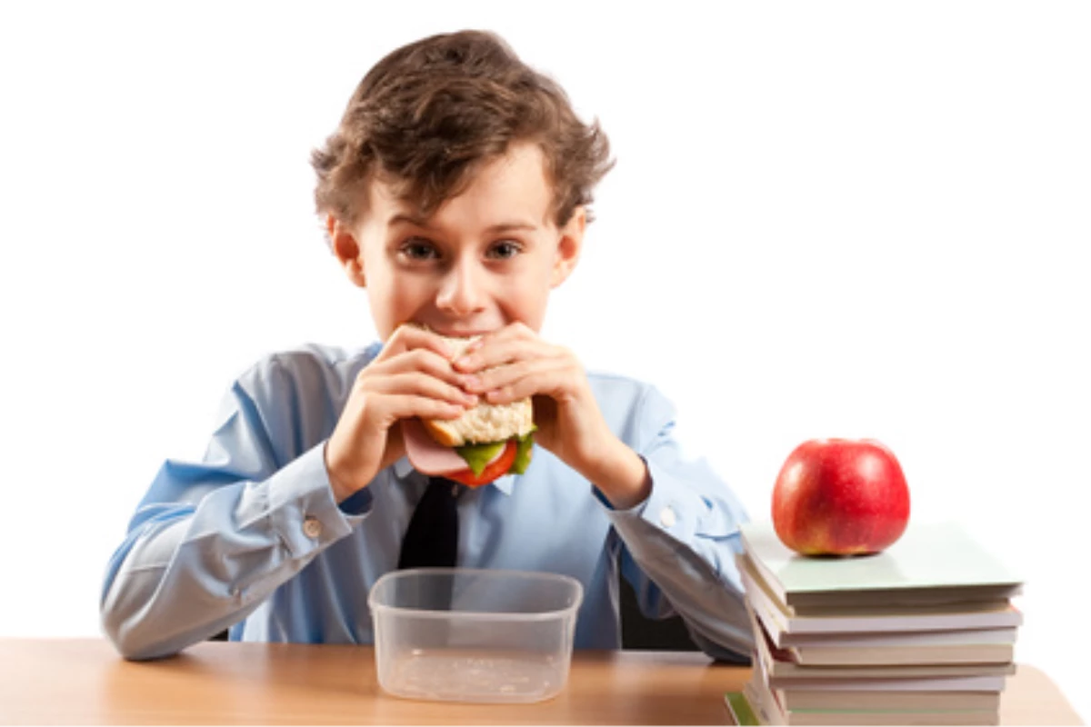 Okul Çağındaki Çocuklara Beslenme Önerileri