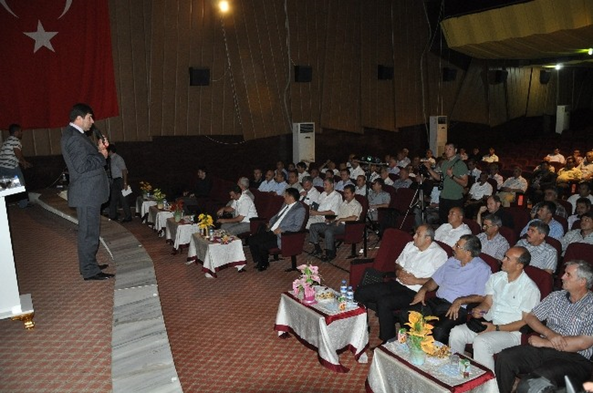 Okul Müdürleri Toplantısı Kozan\'da Yapıldı