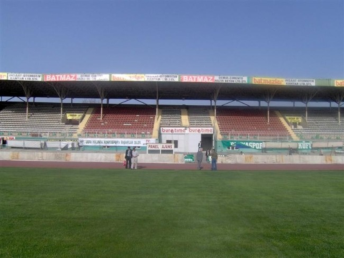 Selçuklu Maçı Atatürk Stadı\'nda