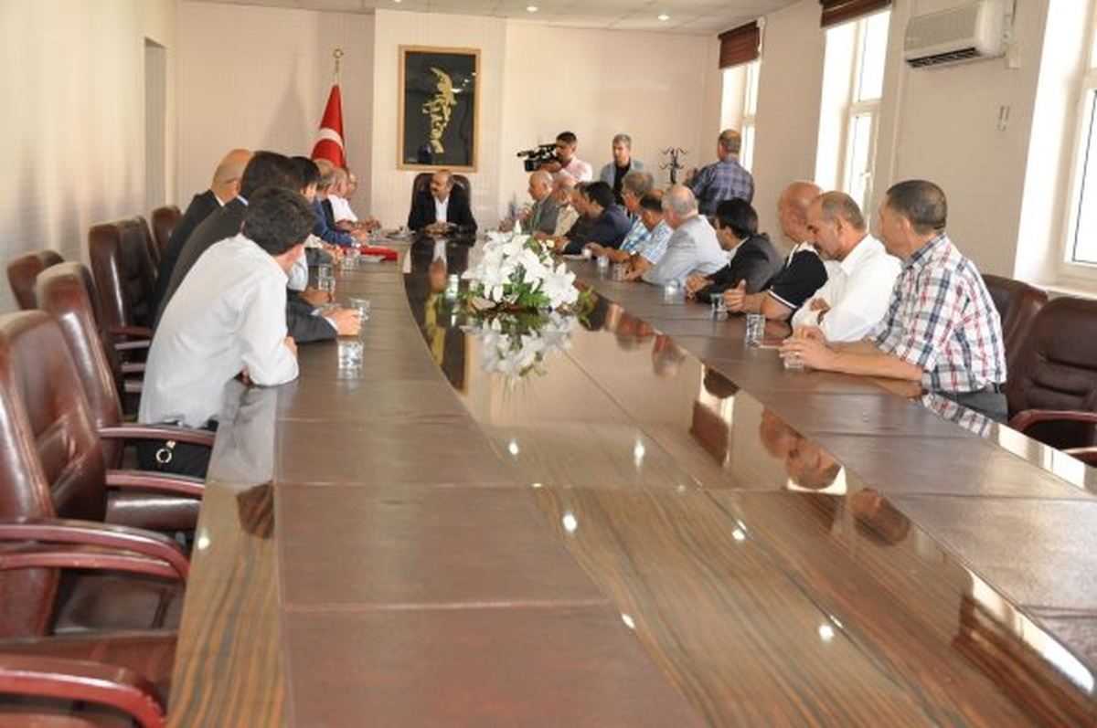 Siirt Vakfından, Vali Ahmet Aydın\'a Ziyaret