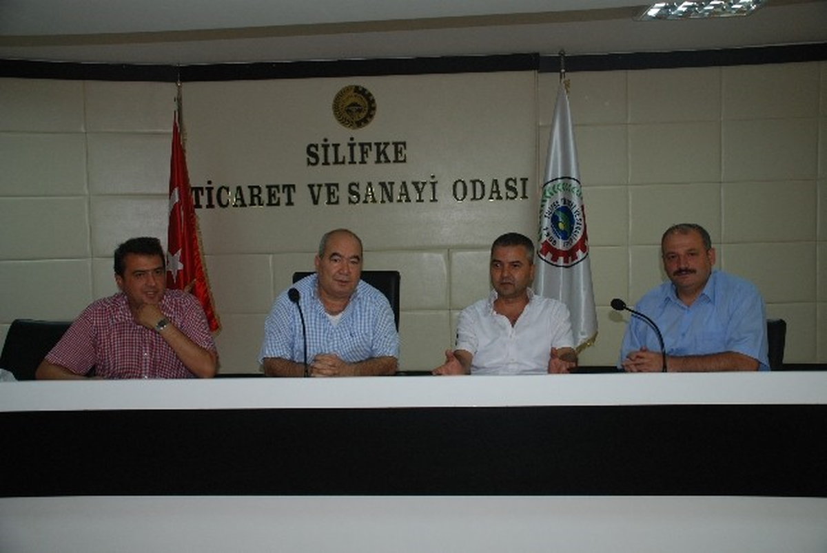 Silifke Ticaret ve Sanayi Odasından 1000 Öğrenciye Kırtasiye Yardımı