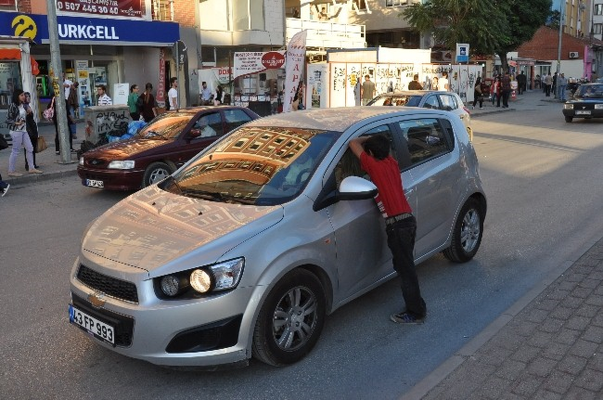 Trafik Işıklarındaki Çocukların Sayısı Artıyor