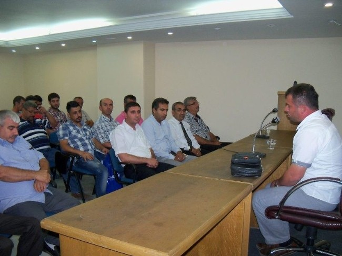 Ülkü Ocakları\'ndan Ülkücü Şehitleri Anma Programı