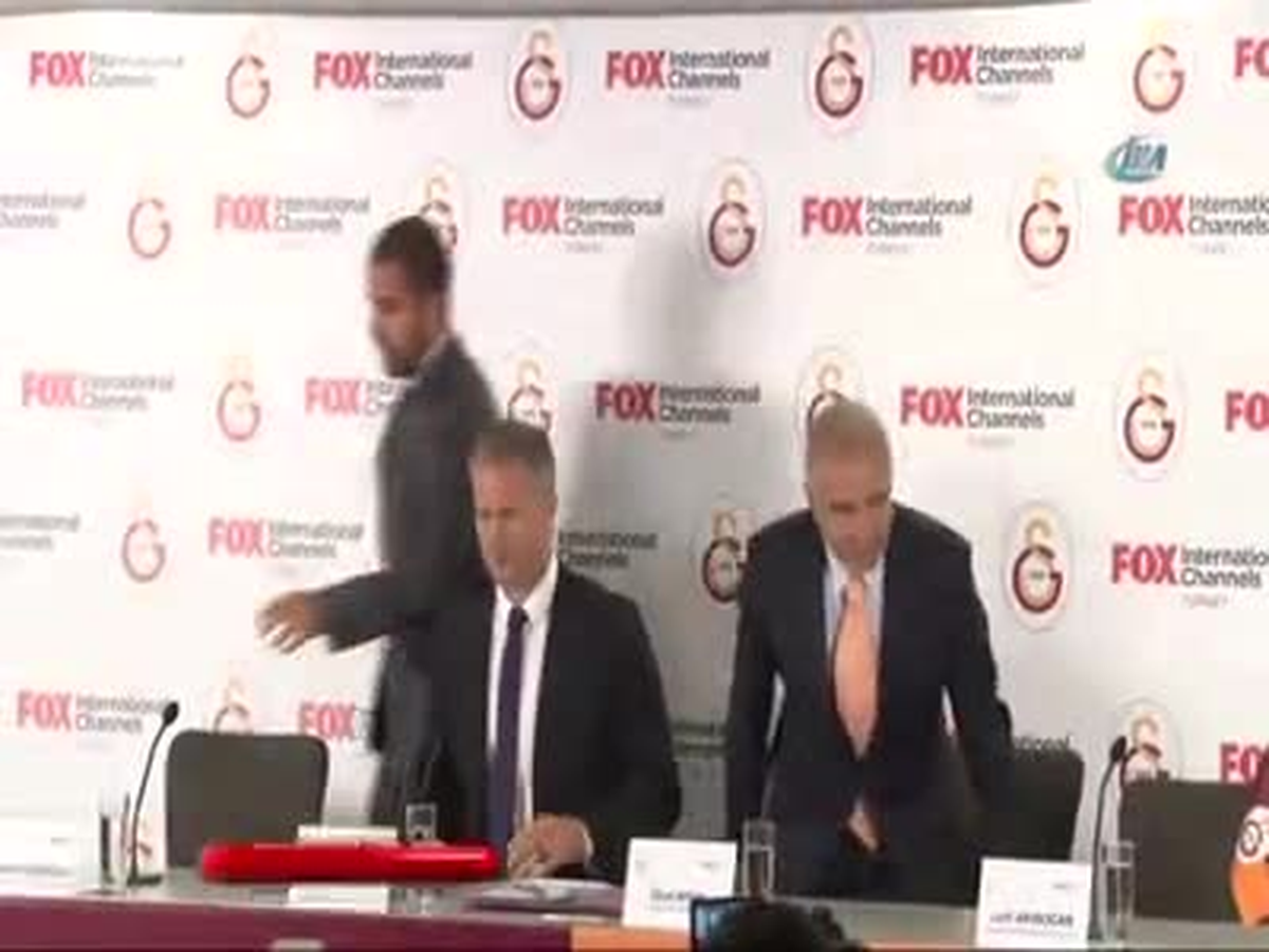 Ünal Aysal\'dan Federasyonlara Sert Gönderme