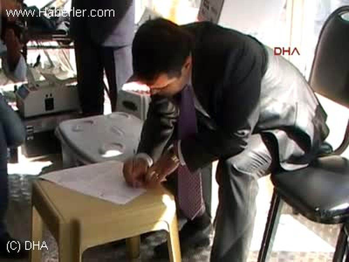Van\'da Hakim ve Savcılar ile Adliye Personelinden Kan Bağışı