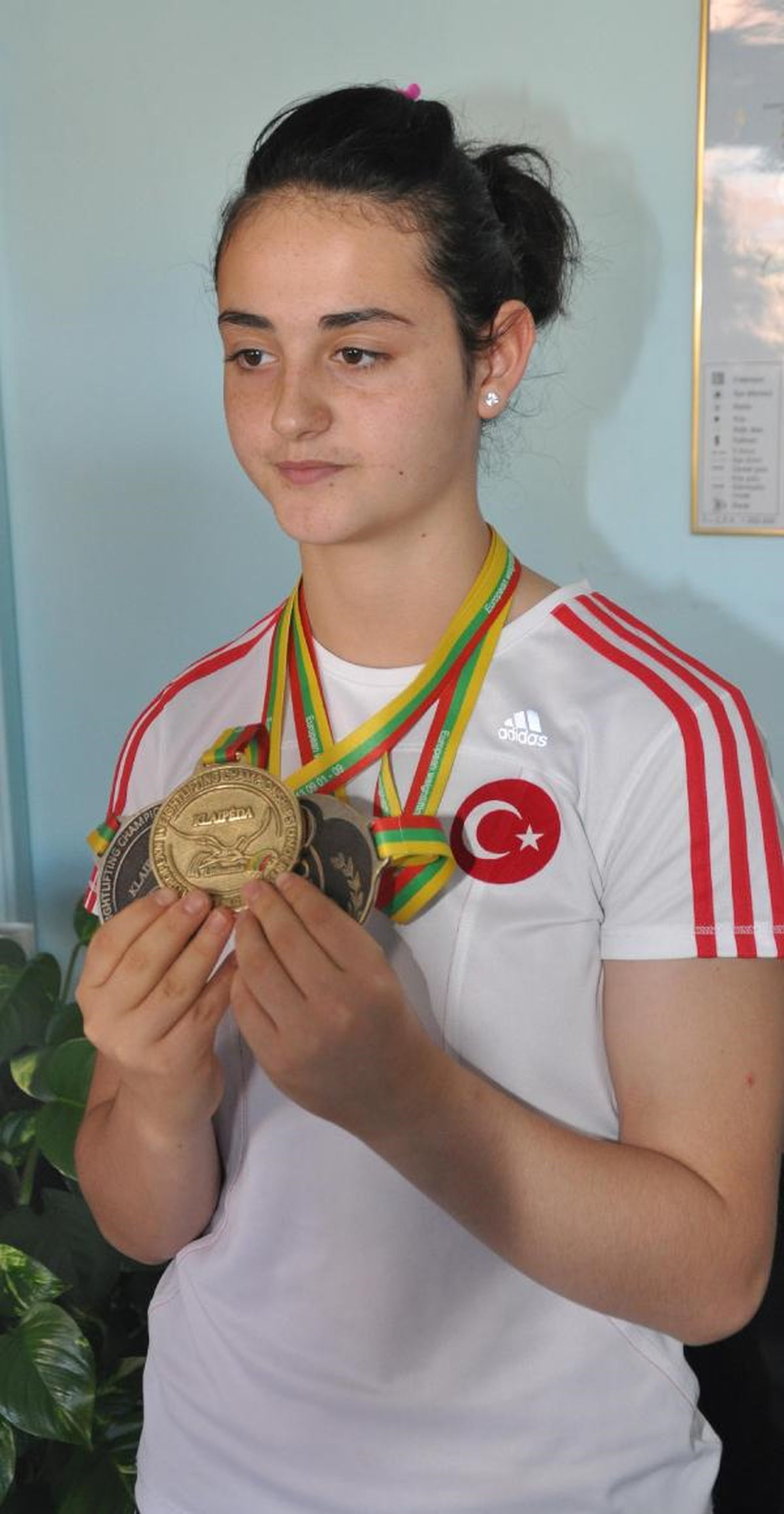 Yasemin 1 Kilogramla Şampiyonluğu Kaçırdı