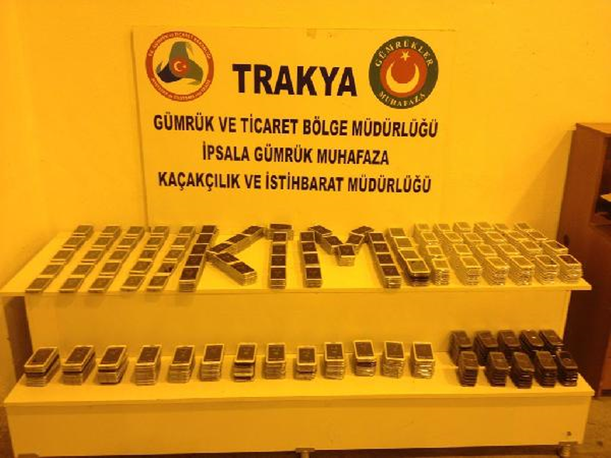 Yolcu Otobüsünde 642 Kaçak Cep Telefonu Ele Geçirildi