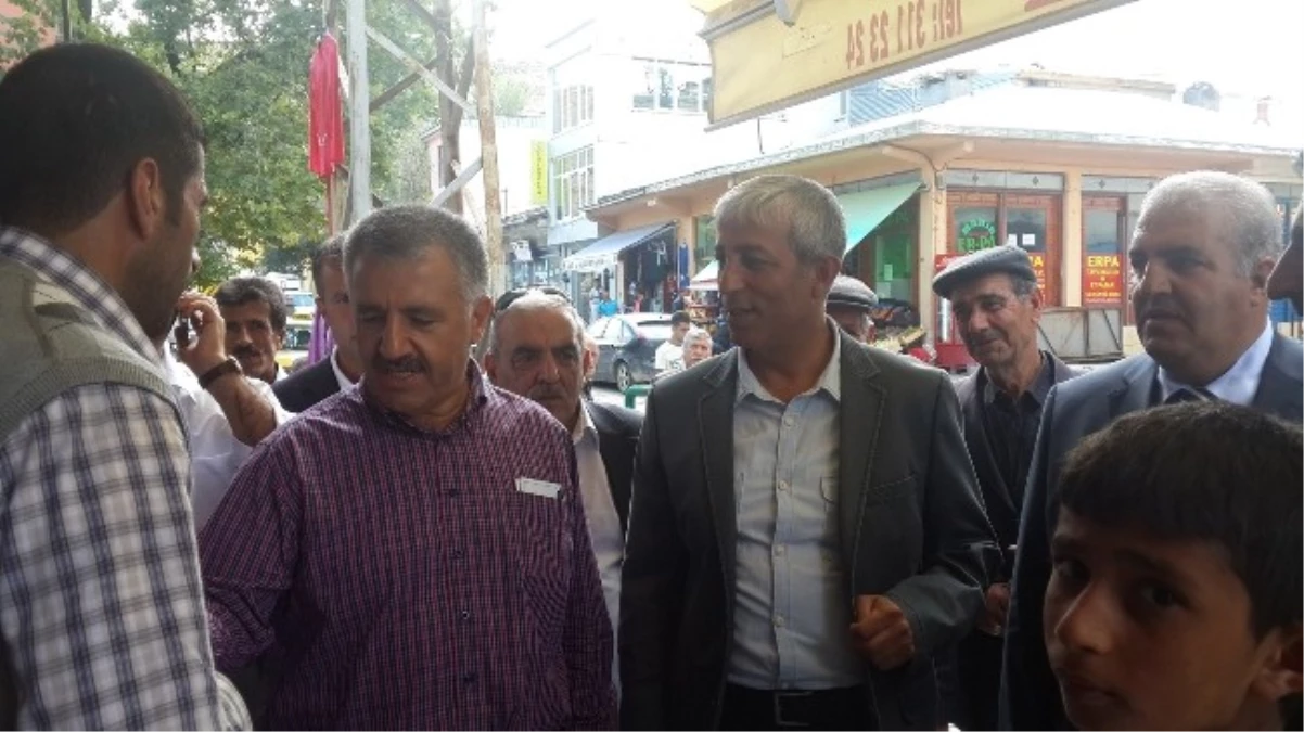 AK Parti Kars Milletvekilleri Digor\'da Vatandaşlarla Biraraya Geldi