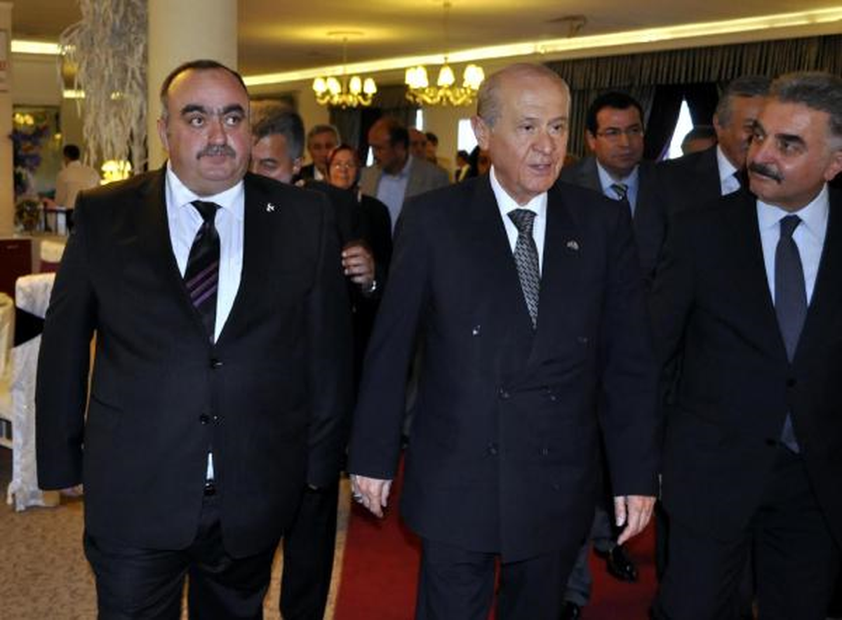 Bahçeli, Elazığ Mitingi Öncesinde Kayseri\'de Mola Verdi