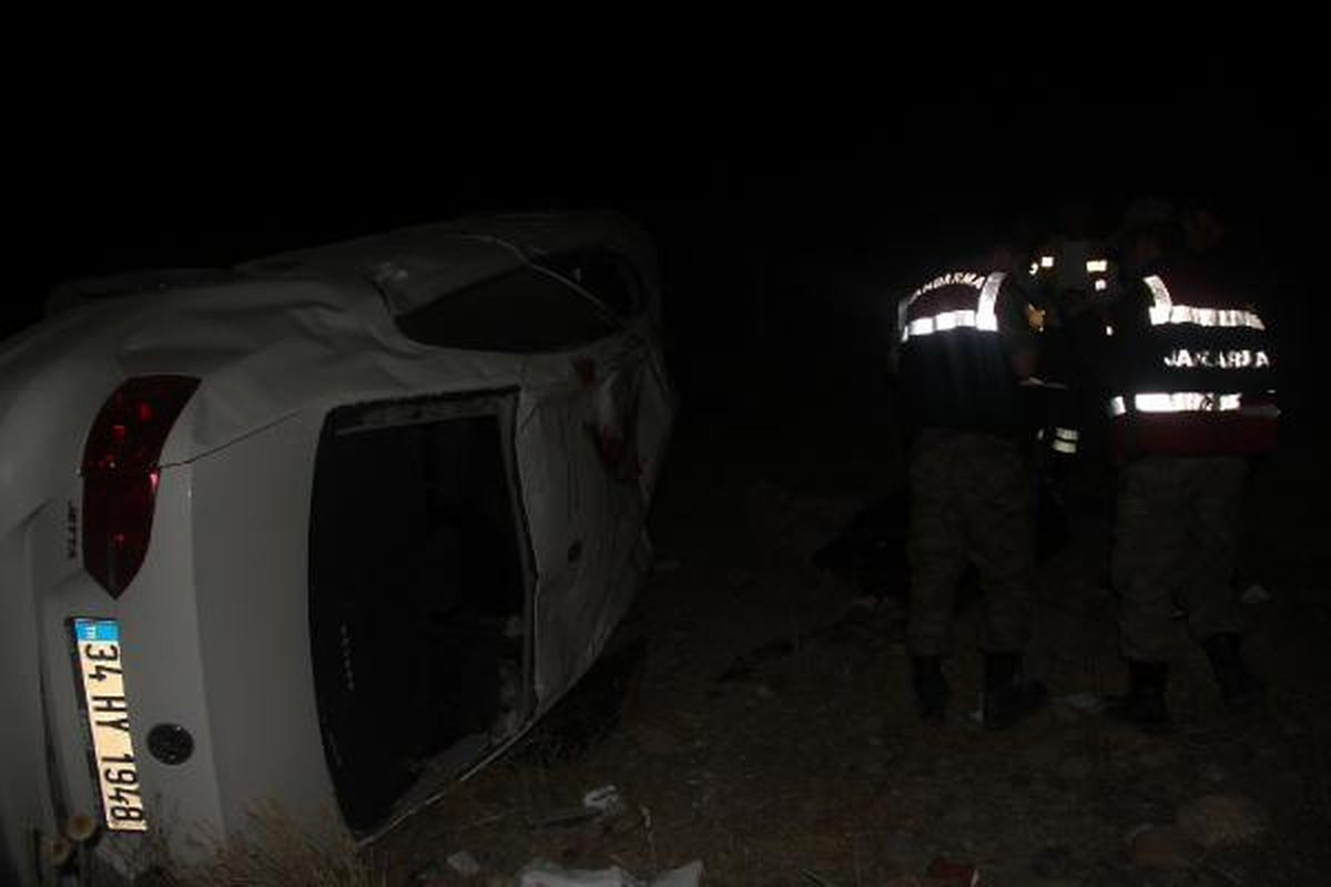 Başkale\'de Kaza: 1 Ölü, 2 Yaralı