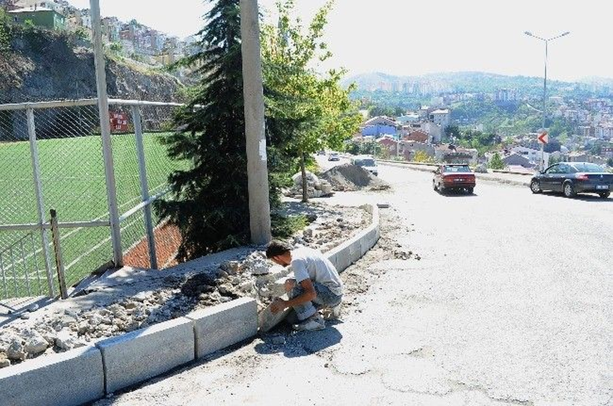 Boztepe\'de Yaya Kaldırımı Çalışmaları