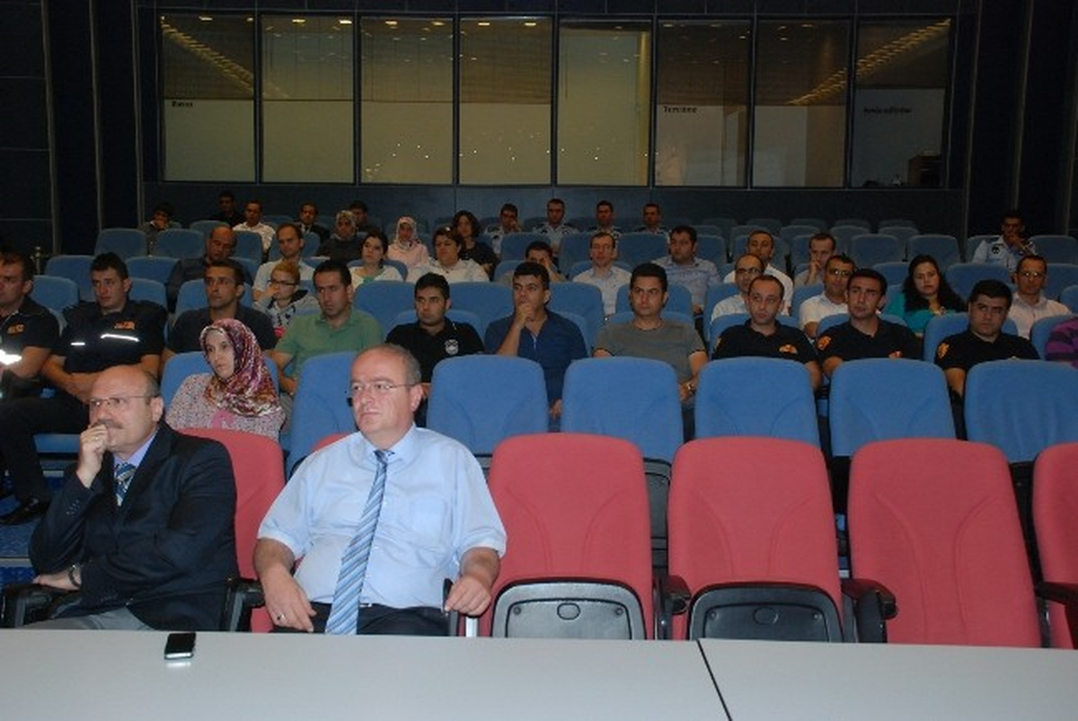 Büyükşehir Belediyesinden Oryantasyon Eğitimi