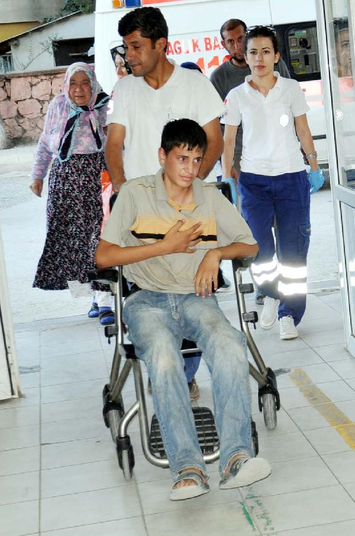 Çadır Kentte Kavga: 1 Yaralı