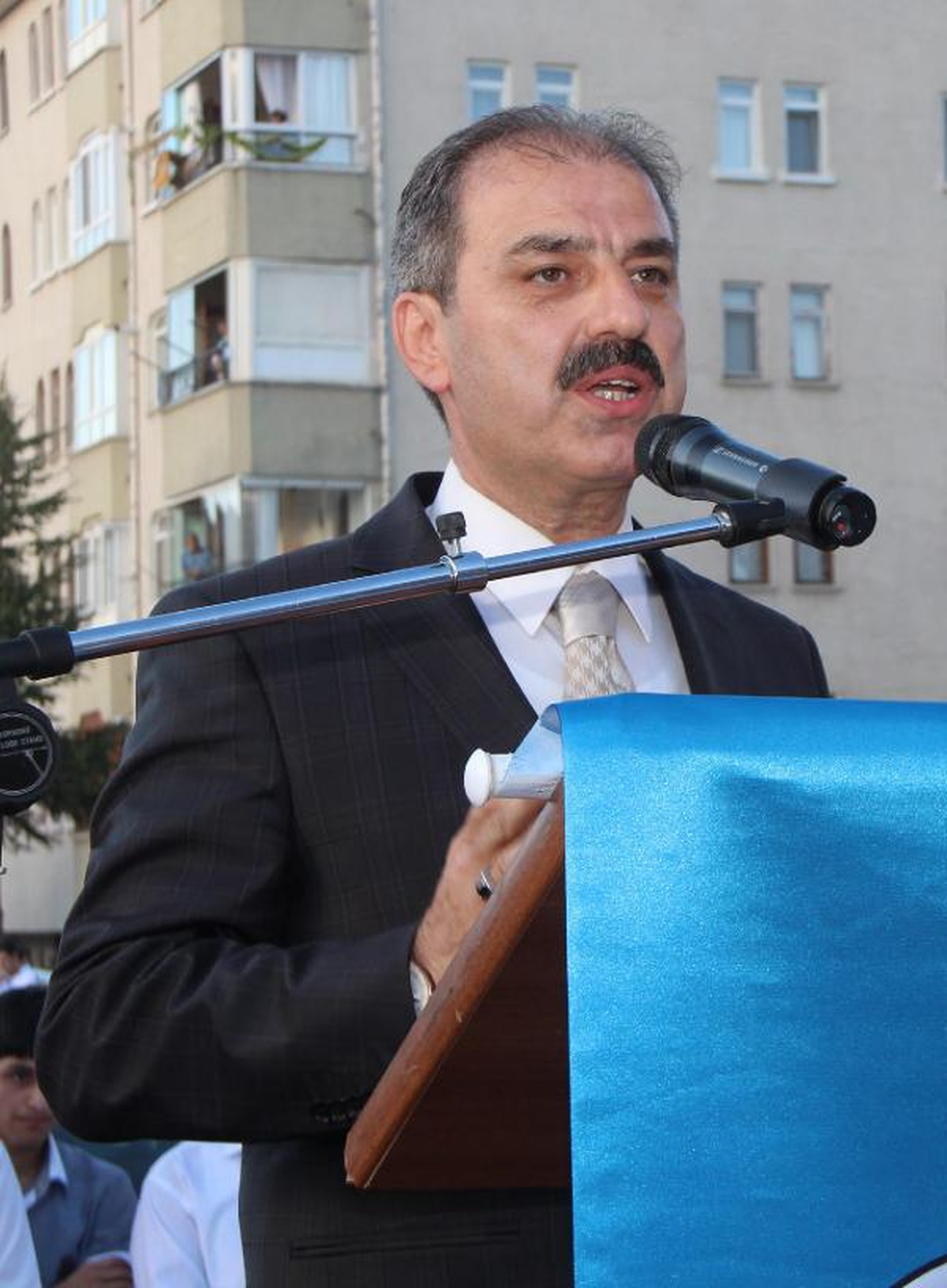 Çankırı'da 'Rabia Parkı' Açılışında, Toplu 'Rabia' Selamı