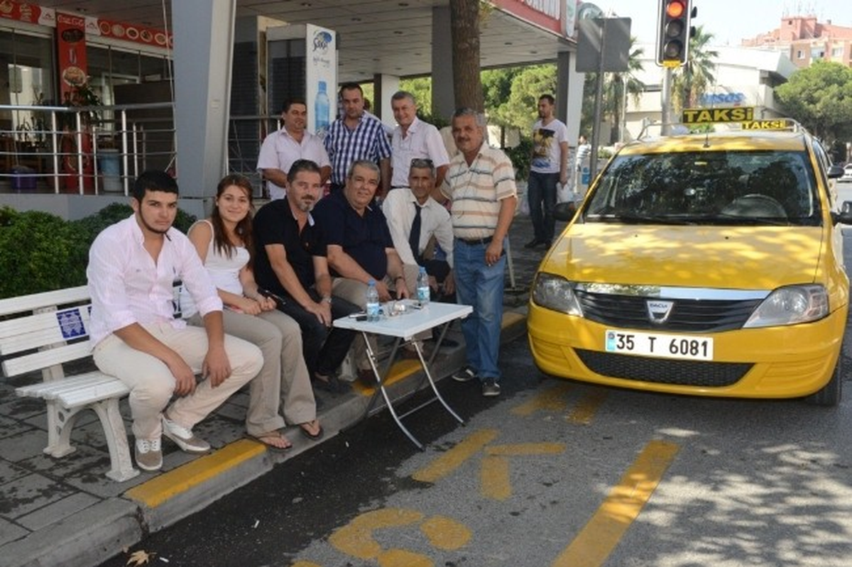 CHP Aday Adayı Fikret Kar Taksicilerle Buluştu