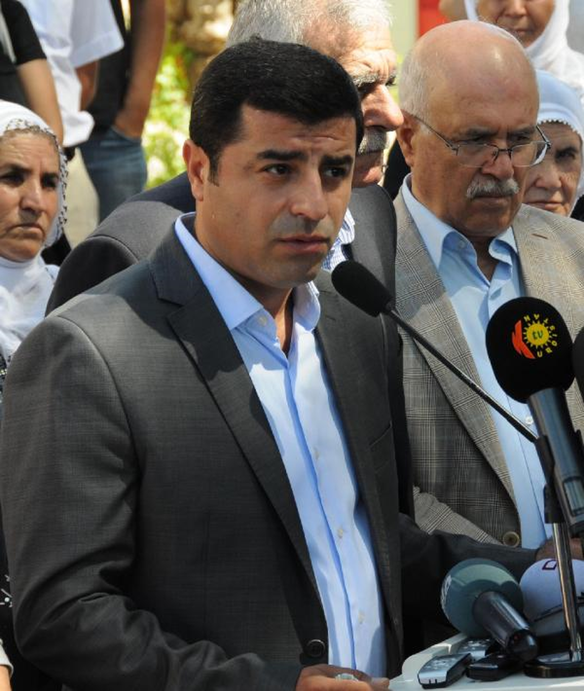 \'Halk Desteği Bitirse, Süreç Büyük Krizi O Zaman Yaşar\'