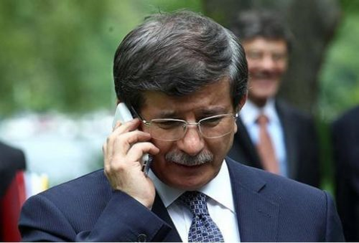 Dışişleri Bakanı Davutoğlu, Fransız Mevkidaşıyla Telefonla Görüştü