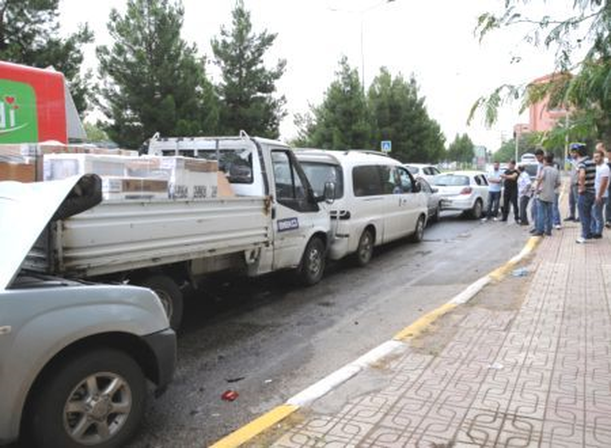 Diyarbakır\'da Zincirleme Trafik Kazası