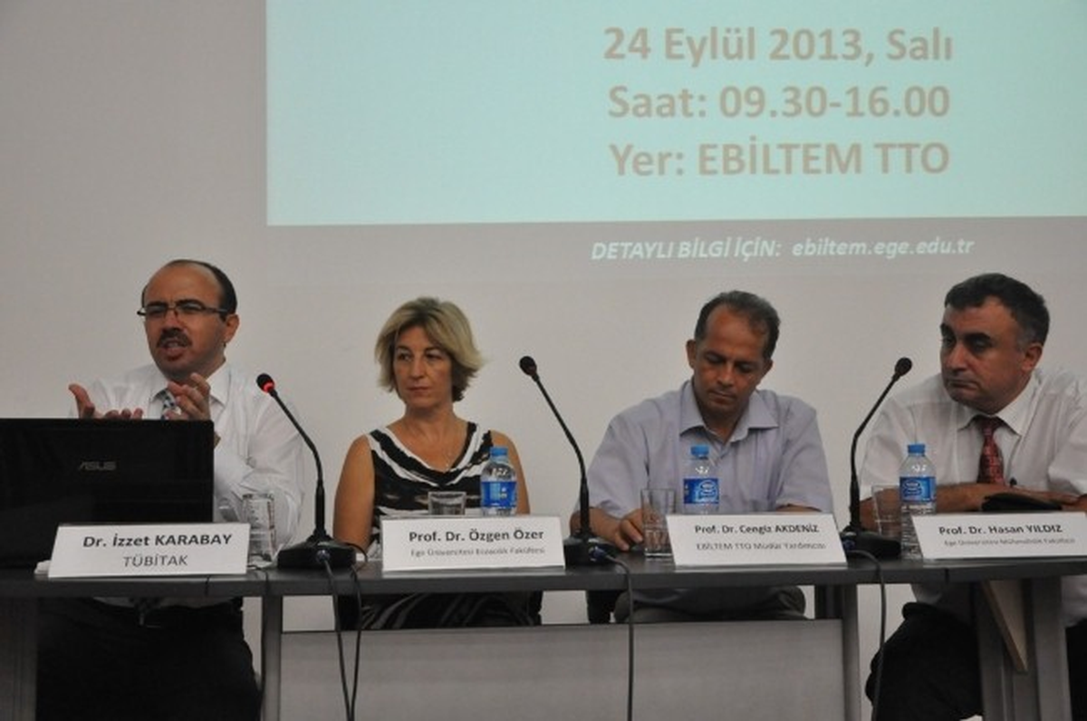 Ege Üniversitesi\'nde Bilgi Günü