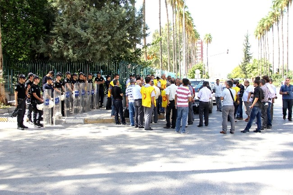 Eğitim-Sen Adana Şubesi, Anadilde Eğitim İçin Eylem Yaptı