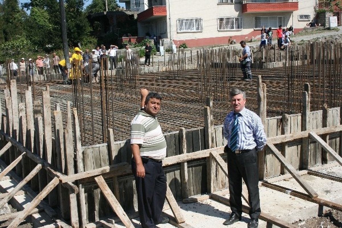 Filyos\'ta Cami Temeli Törenle Atıldı