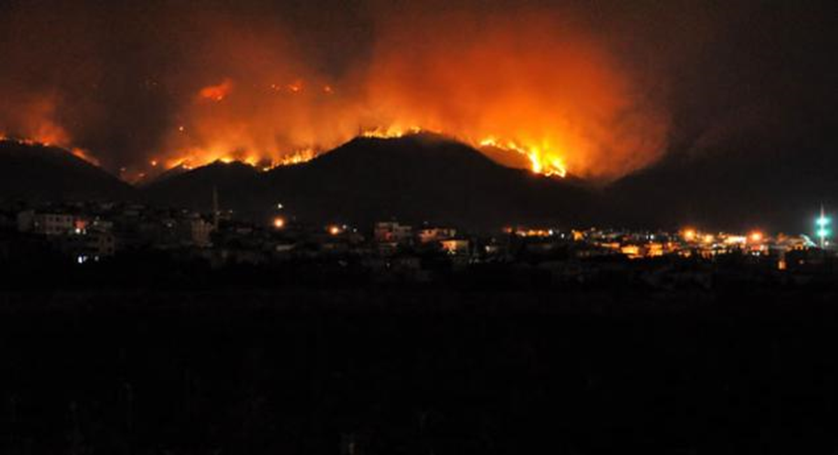 Hatay\'daki Orman Yangını Kontrol Altına Alındı