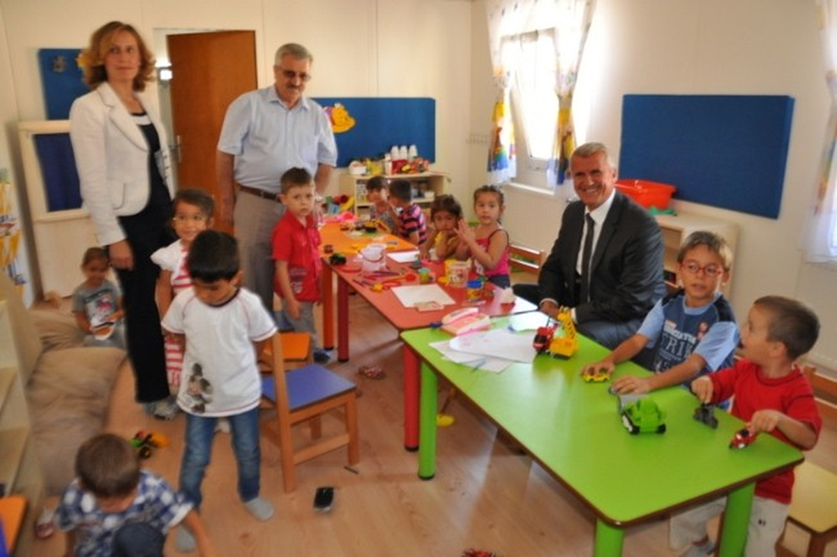Çanakkale\'de Kadın ve Çocuk Merkezi Açıldı