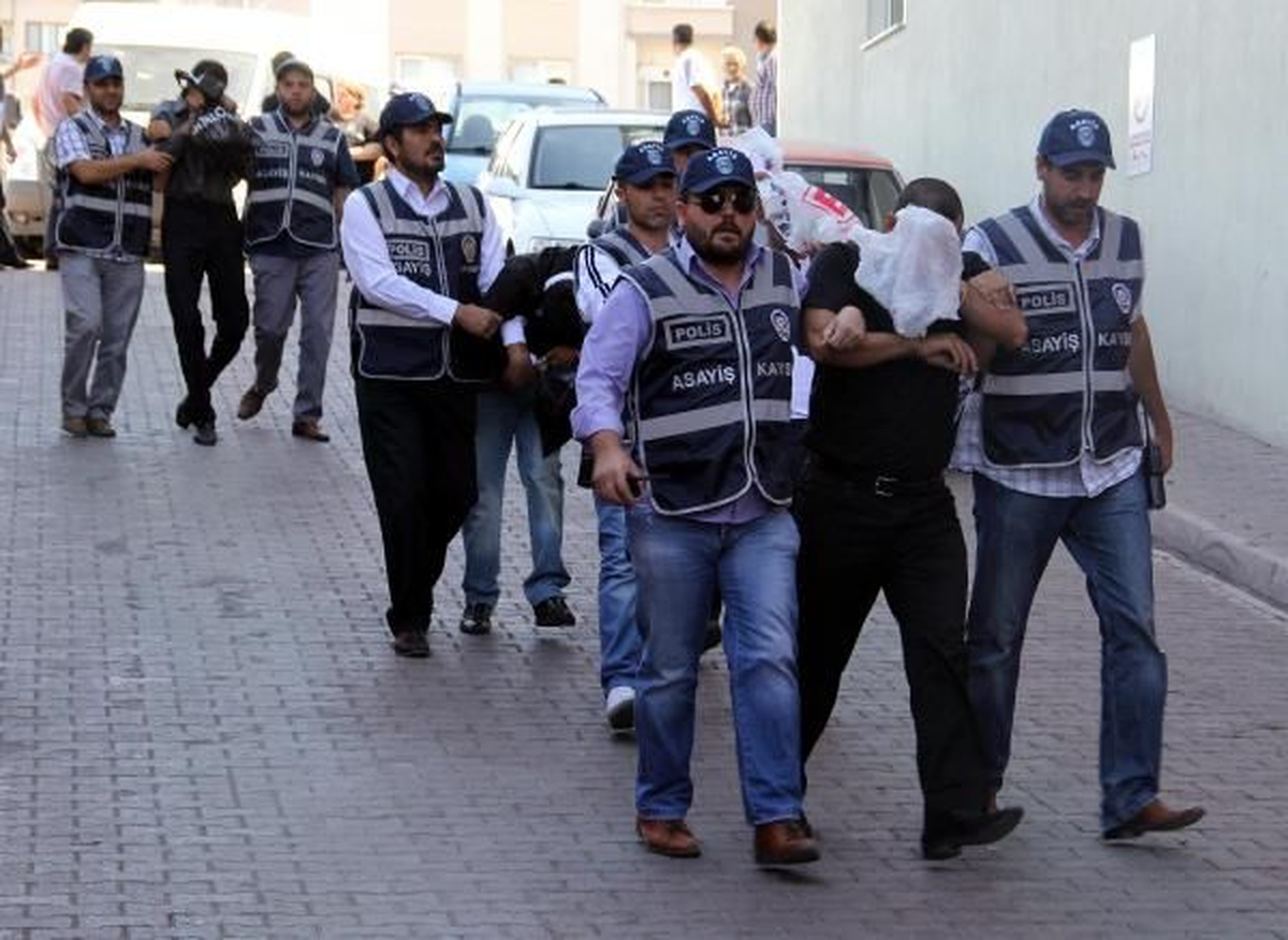 Kayseri\'de Fuhuş Operasyonu: 10 Gözaltı