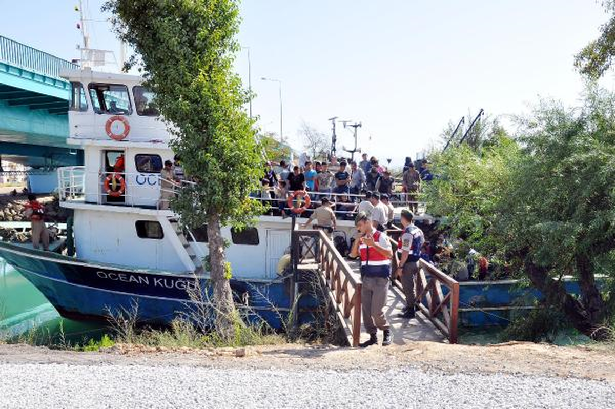 Manavgat Açıklarında 200\'ün Üzerinde Kaçak Yakalandı