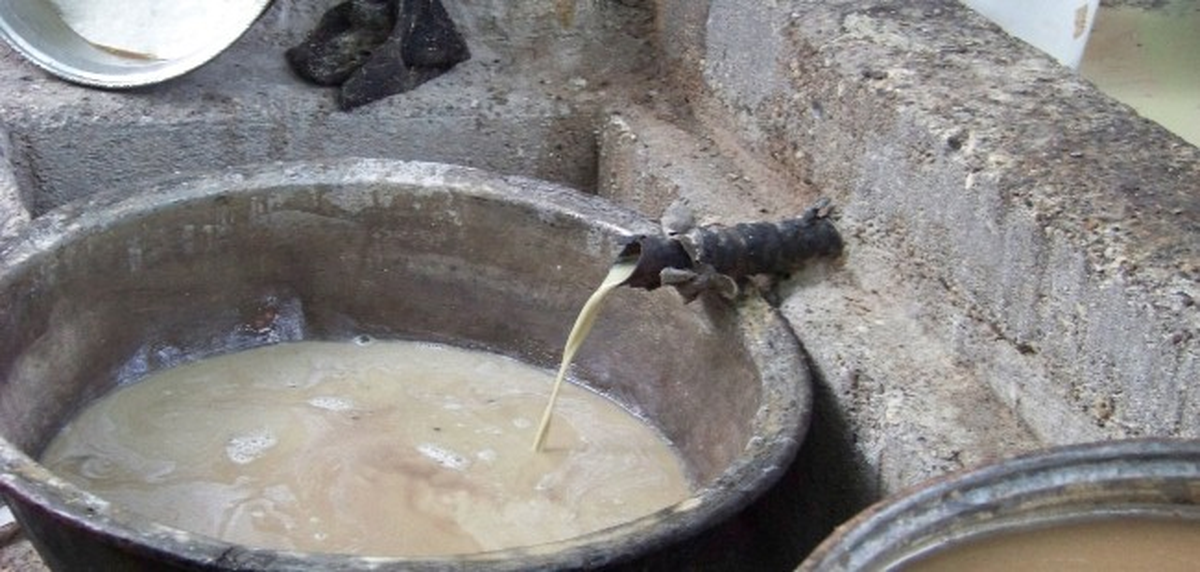 Mut\'ta Pekmez Geleneği Devam Ediyor