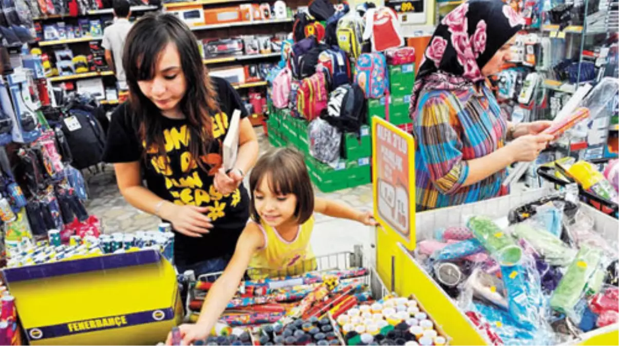 "Okul Alışverişinde Aşırı Renkli Ürünlerden Kaçının"