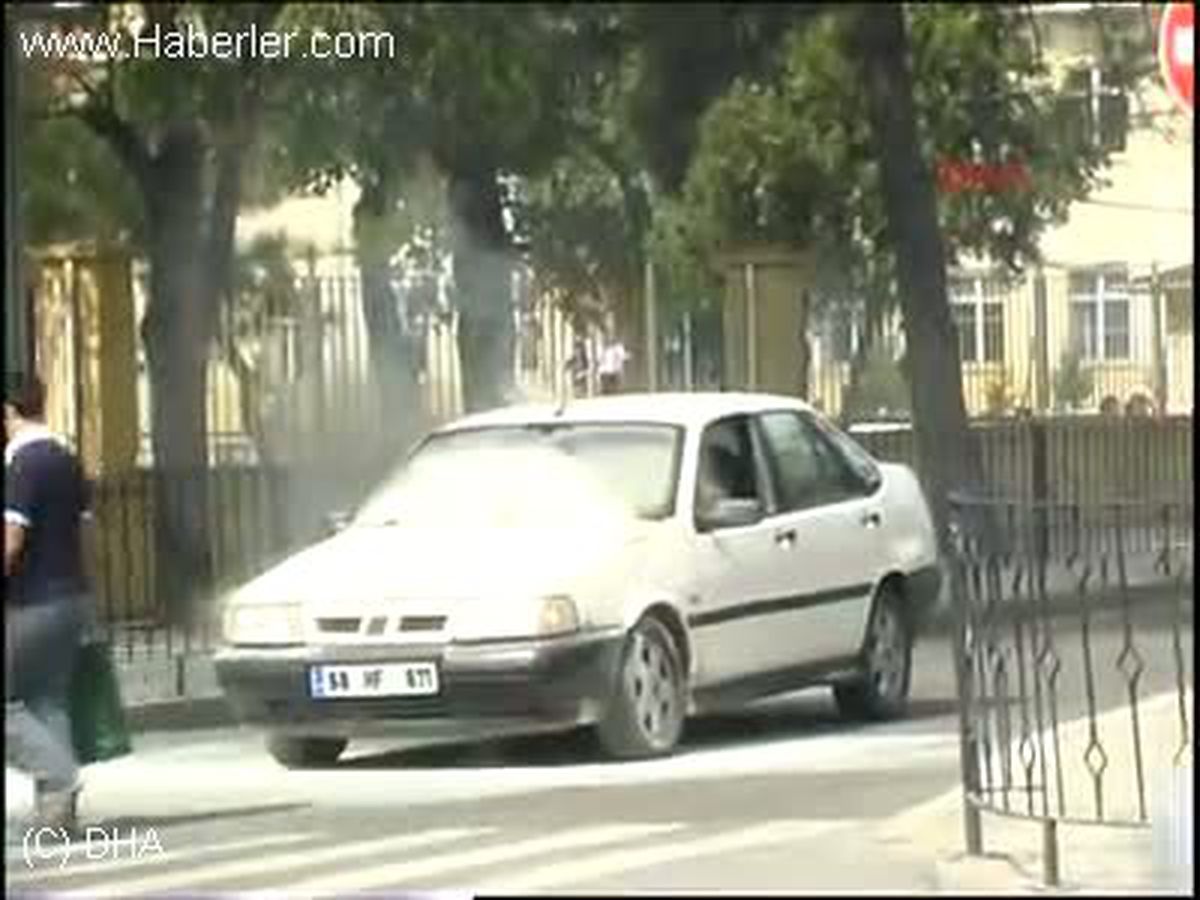 Tekirdağ\'da Otomobil Alev Aldı