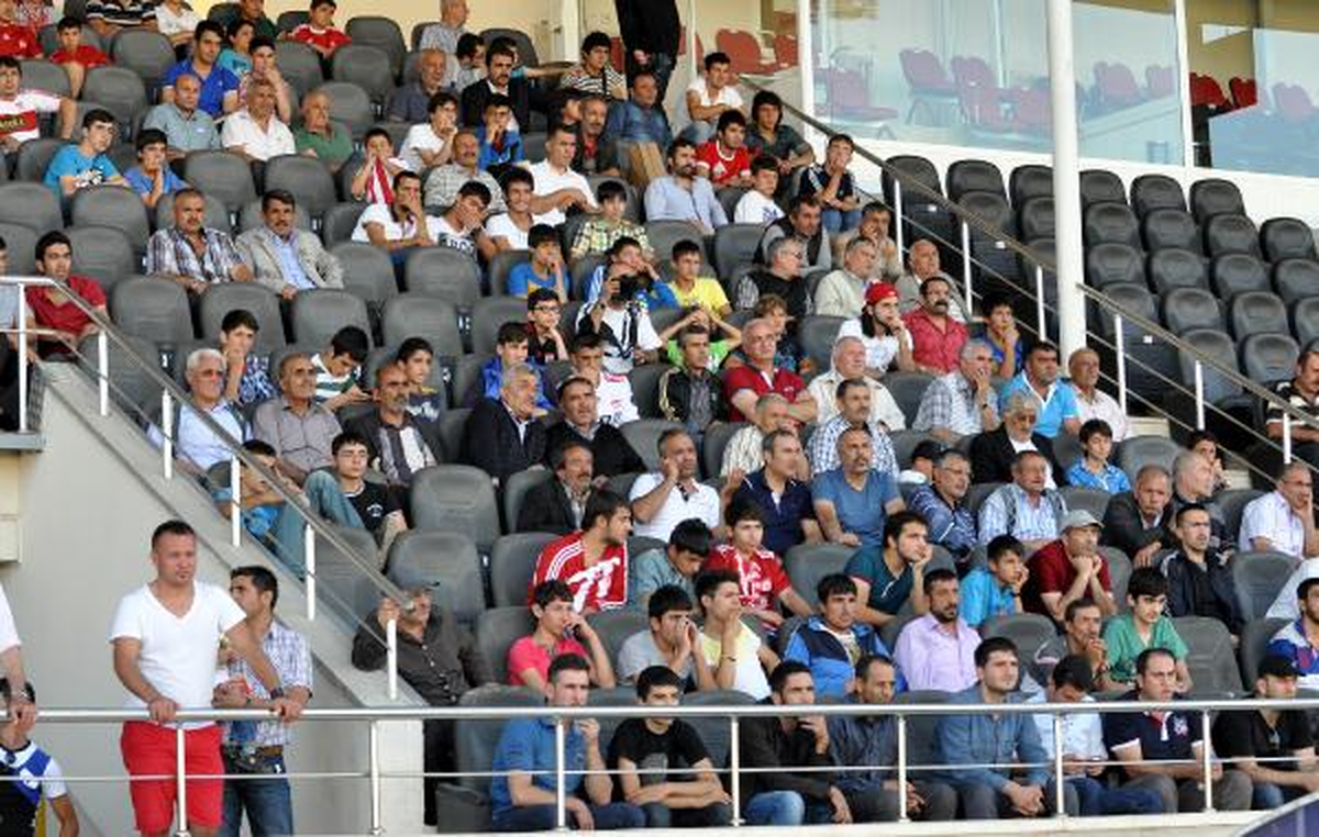 Sivasspor, 4 Eylül Stadında Çalıştı