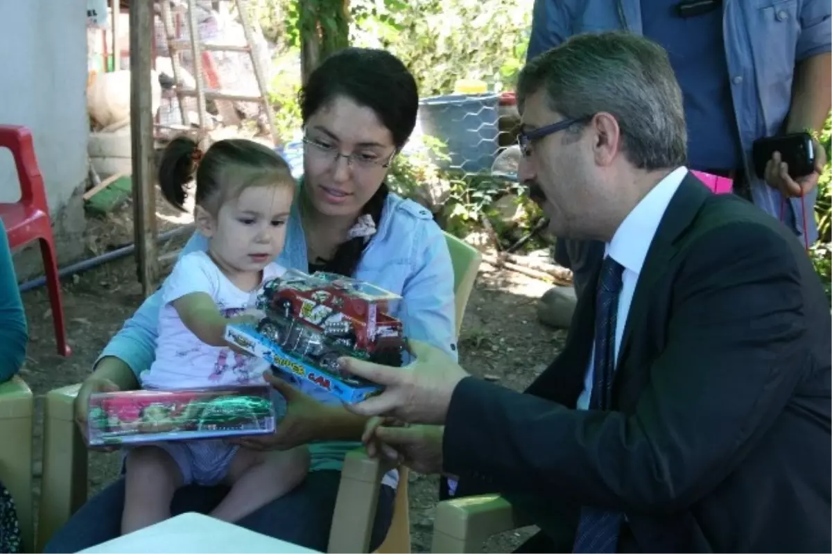 Vali Oduncu\'dan Şehit Ailesine Ziyaret