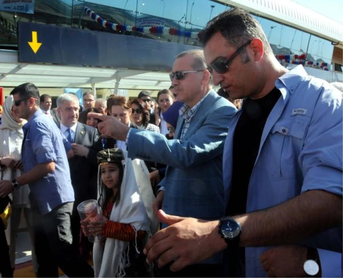 Başbakan Erdoğan Adıyaman\'da Hava Açılışını Yaptı