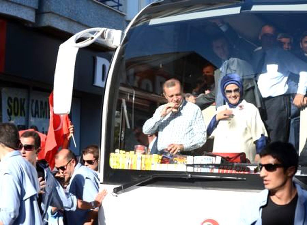 Başbakan Erdoğan\'dan Provokasyon Uyarısı