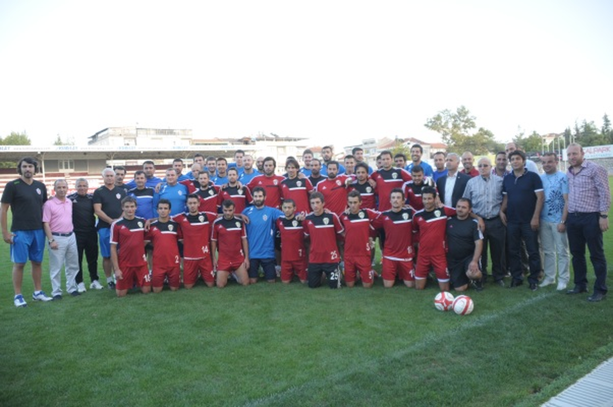 Belediyespor\'dan İnegölspor\'a Ziyaret