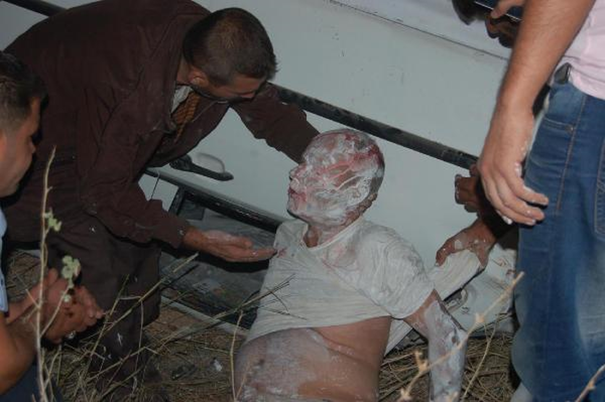 Boyacı, Kaza Yapan Otomobilden Tanınmayacak Halde Çıkarıldı