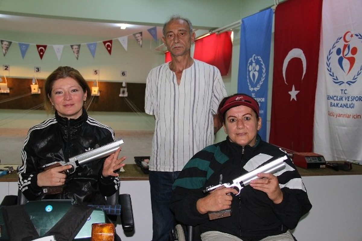 Dünya İkincileri, Avrupa Şampiyonasına Hazırlanıyor