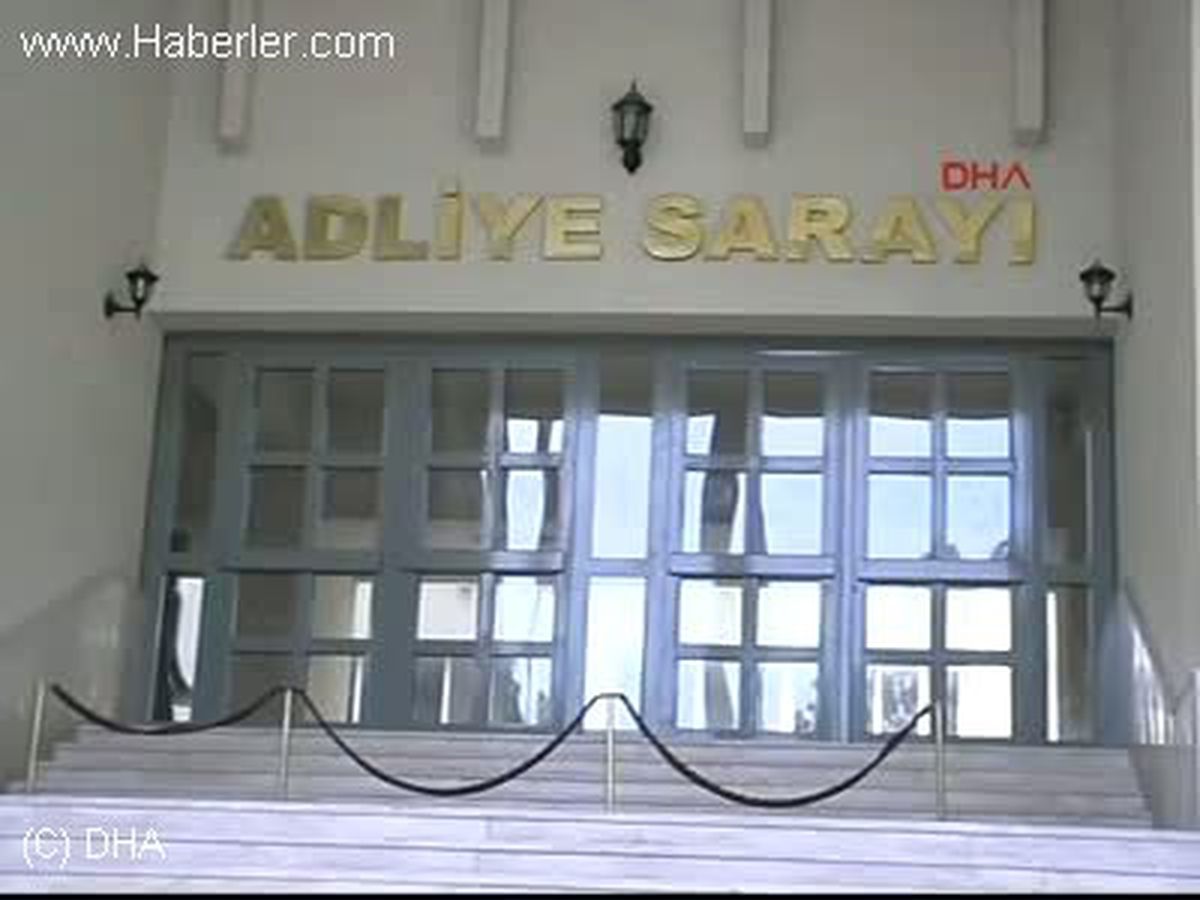 Adana\'da Ekip Otosunda Tecavüze 29 Yıl Hapis