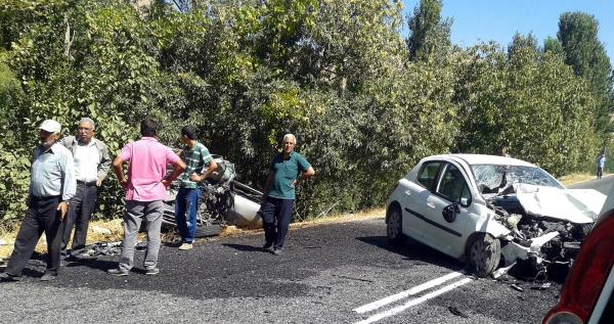 Nusaybin\'de Kaza: 2 Ölü, 10 Yaralı