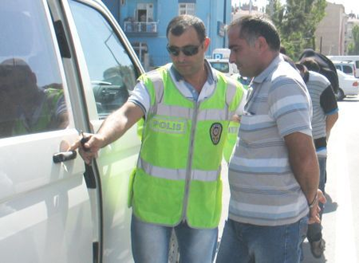 Konya ve Antalya\'da Hırsızlık İddiası