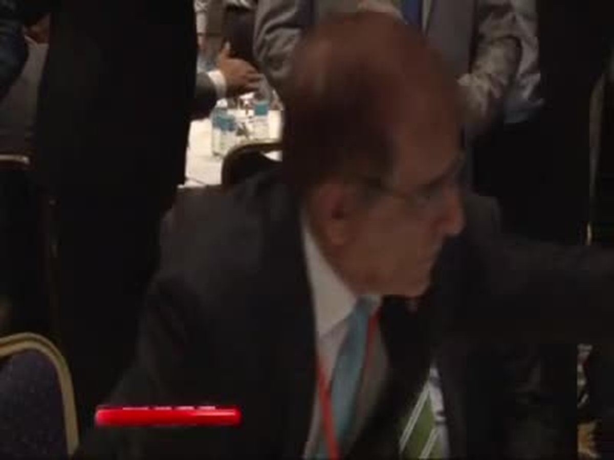 Kurtulmuş, \'Sünni ve Alevi Kardeşlerimizin Yan Yana Olması Gerekir\'