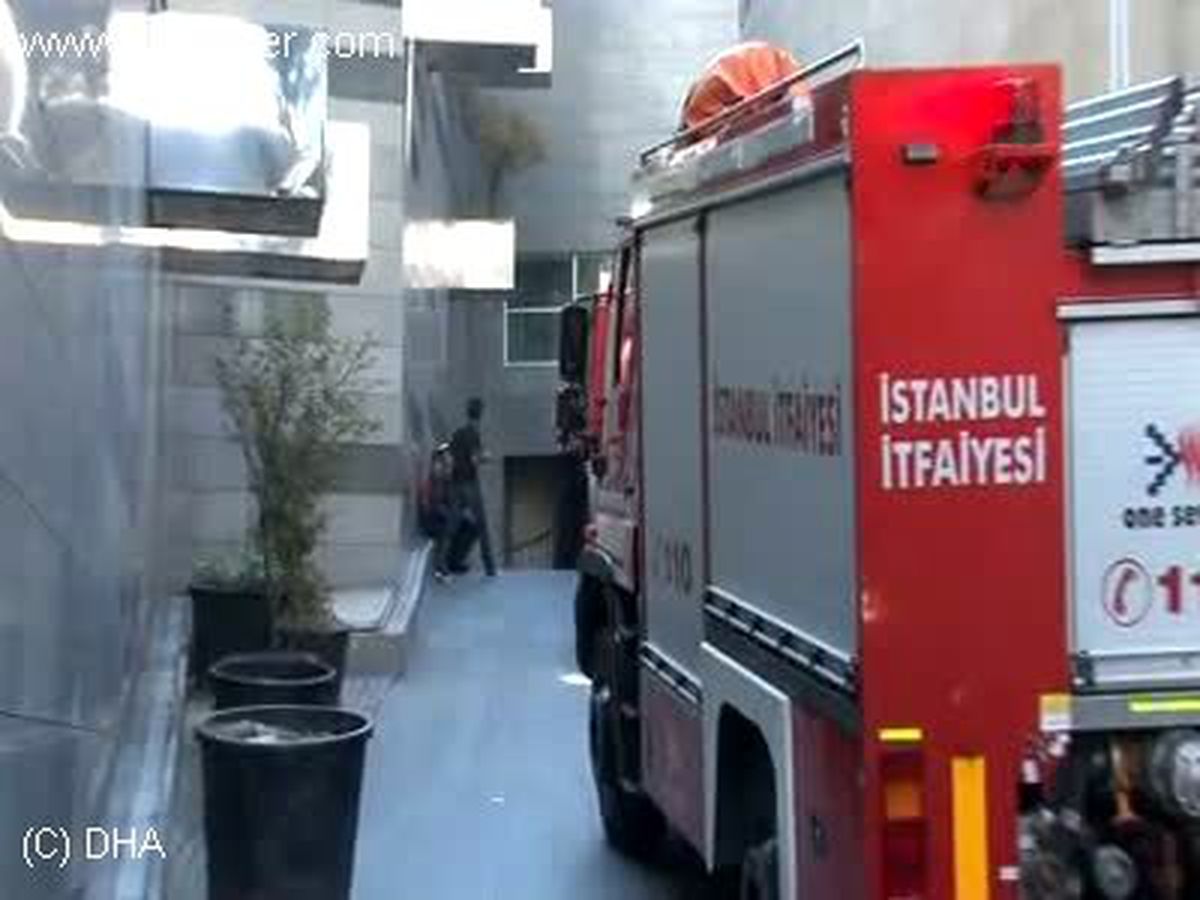 Teşvikiye\'de Rezidansta Yangın Paniği