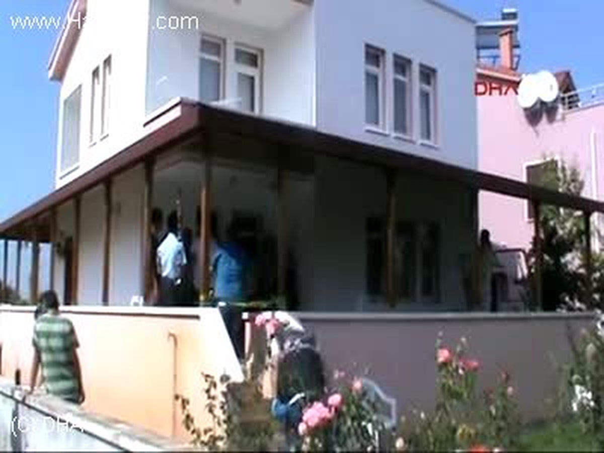 Samsun\'da Oğlunu Öldüren Emekli Öğretmen İntihar Etti