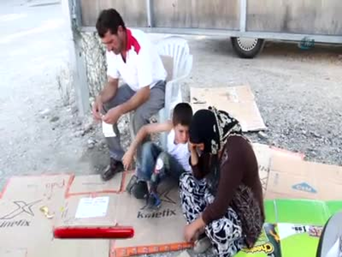 Sokakta Kalan 6 Kişilik Ailenin Ölüm Kalım Savaşı