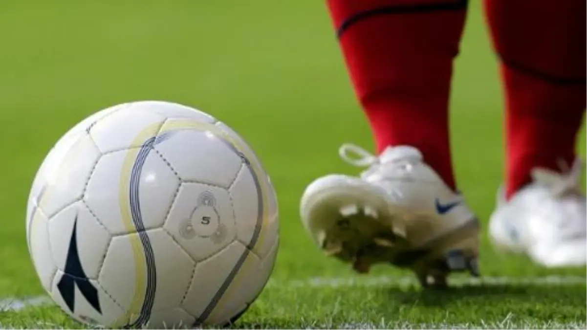 Torku Konyaspor\'da 10 Futbolcu Maç Kadrosuna Alınmadı