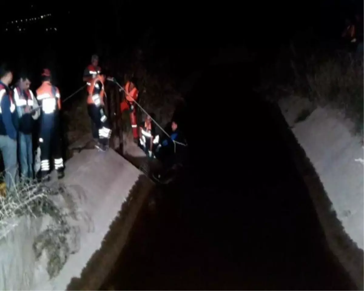 Yaşlı Kadın Sulama Kanalında Ölü Bulundu